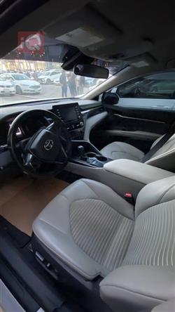 تۆیۆتا کامری